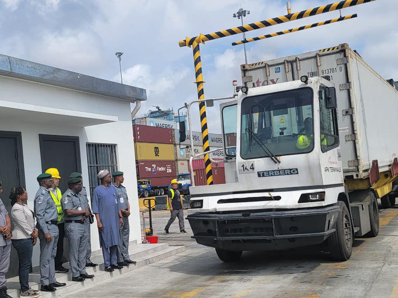 Nigeria Customs Completes Installation of New Scanners in Apapa Port